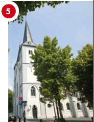 Katholische PfarrkircheSt. Peter in Ketten